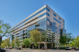 2501 M by CORE architecture + design