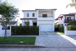 Outside of 333 N Croft Ave