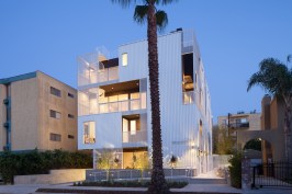 749 Cloverdale, Location: Los Angeles, CA, Architect: Lorcan O'Herlihy Architects (LOHA)