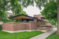 Exterior view of the Robie House from the southwest.