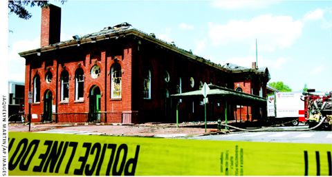 From file "022_ARs" entitled "0607B_NEWS.indd" page 01