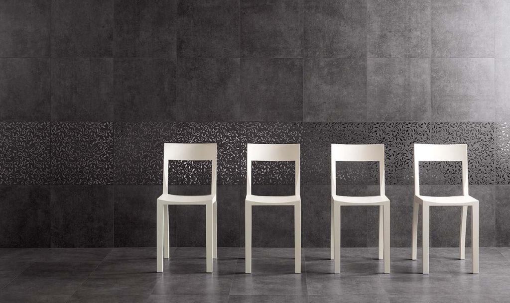 Fehn collection

Majorca

www.majorca.it

Material-glazed, full-body porcelain tile



Three types of surfaces available: one soft and smooth, a sanded



damask, and a metal damask



Available in five colors (ivory, beige, cocoa, gray, and anthracite) and three sizes