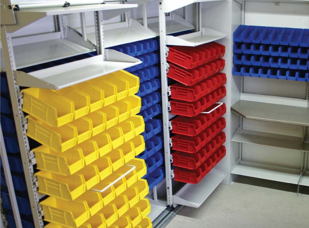 Frame WRX modular storage system

Spacesaver

www.spacesaver.com

Multiple configurations



Shelves, pegs, work surfaces, and EX Rail technology can be rearranged without tools or fasteners



Available in standard and custom colors



Accommodates standard slat-wall system accessories 