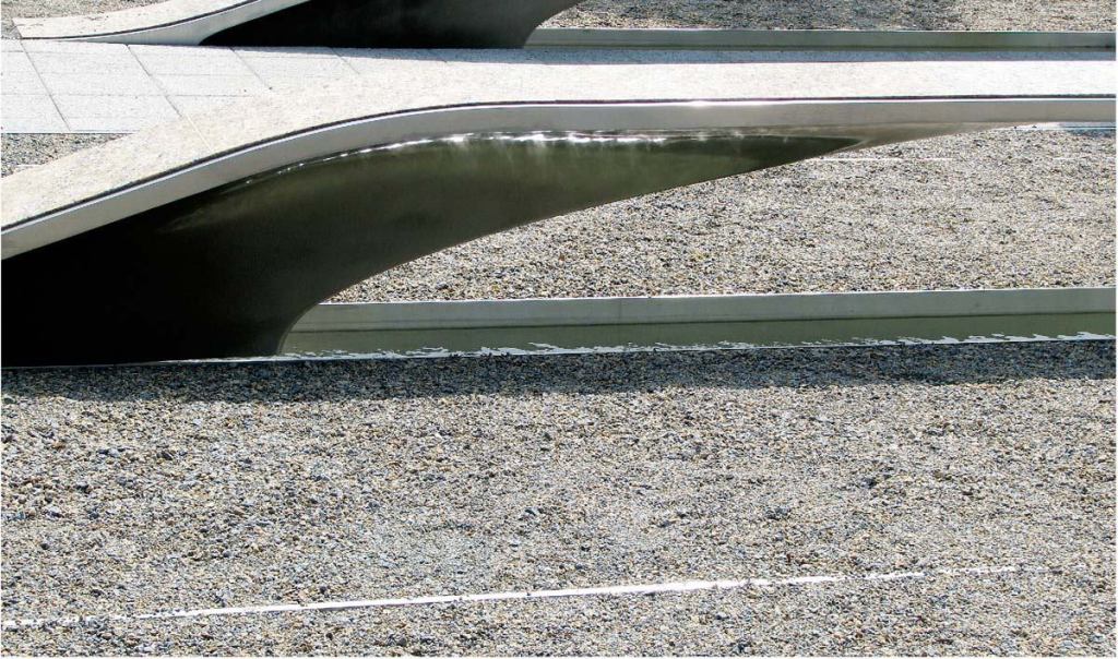 Gravelpave2 from Invisible Structures is a porous paving system that holds gravel in place without sacrificing drainage. Shown here at the Pentagon Memorial, the system keeps the gravel in place and is stable enough for rolling a wheelchair or driving a truck on top. Available in black, tan, gray, and terra cotta.



3'-4" x 3'-4" or 1'-7 4/5" x 1'-7 4/5" units

invisiblestructures.com