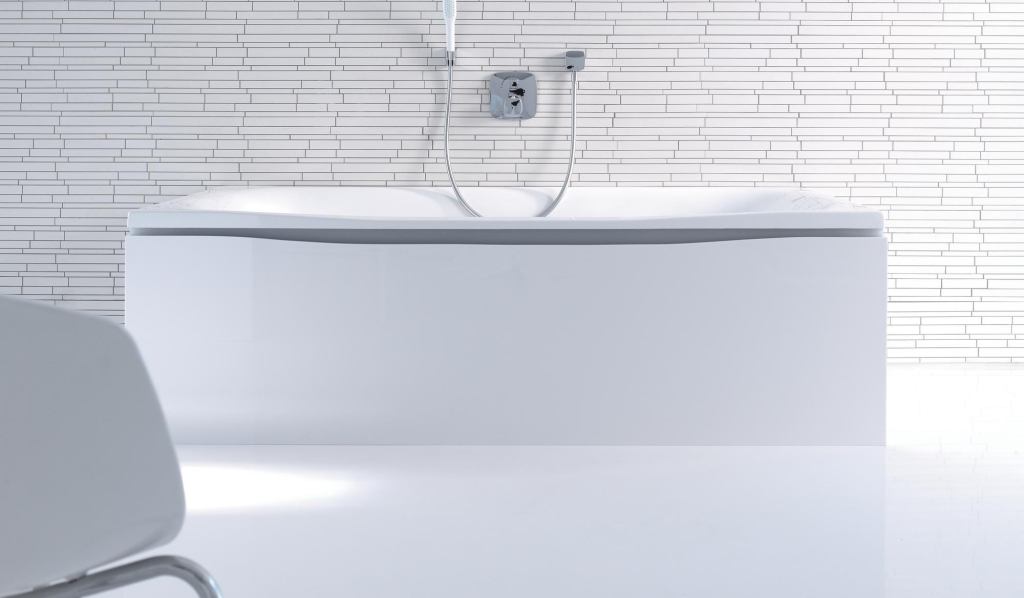 The minimalist PuraVida bathroom suite from Duravit, designed in collaboration with Phoenix Design and Hansgrohe, includes wash basins, toilets, shower trays, consoles, mirrors, cabinets, and bathtubs. Fittings are colored white to blend with the ceramic. The panel that pairs with the built-in tub features a joint that can hold an optional white LED. Furniture pieces are available in red or black paired with high-gloss white, ebony, or aluminum.
duravit.com