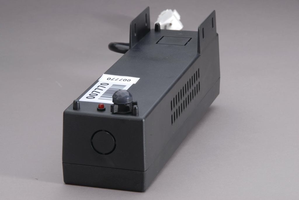 InteLite Occupancy Sensor Technology



Orion Energy Systems

oriones.com

Intelligent occupancy sensor technology designed to save energy while enhancing lamp and ballast longevity - Easily integrates with existing fixtures - Collects data about the patterns of occupants in a 24-hour period and adapts lighting schedule as needed - Designed for commercial and industrial applications - Adjustable field of view