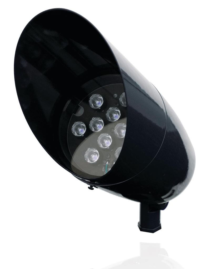 Philips HadcoÕs B4 LED Bullyte features a 50,000-hour life at 70% lumen maintenance and has an integral driver, eliminating the need for a ballast box. Narrow, medium, and wide (10-, 30-, and 50-degree) applications are available, as are cool-white and warm-white color temperatures. The mercury-free product is a suitable solution for uplighting, sign lighting, task lighting, moon lighting, or spot lighting. ¥ hadco.com