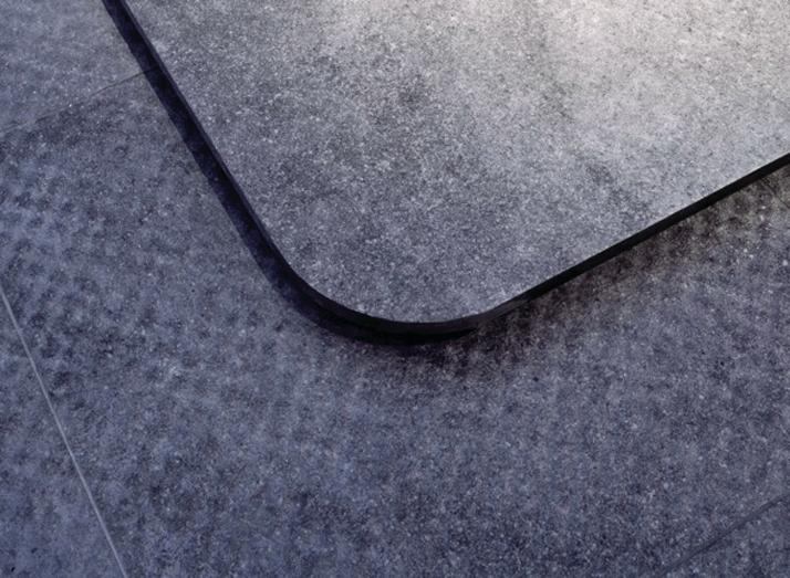 Wirea collaboration between Tagina and Simone Micheliisis a ceramic system that can be used in residential and contract environments. Wire.House has a double-fired, 12mm-thick white body and is meant for interior use. It comes in two standard colors for floors and two colors for accent pieces. Wire.Natural can be used in interior and exterior applications and is made of glazed porcelain in 12mm or 20mm thicknesses. It comes in standard and antislip finishes. ¢ tagina.it