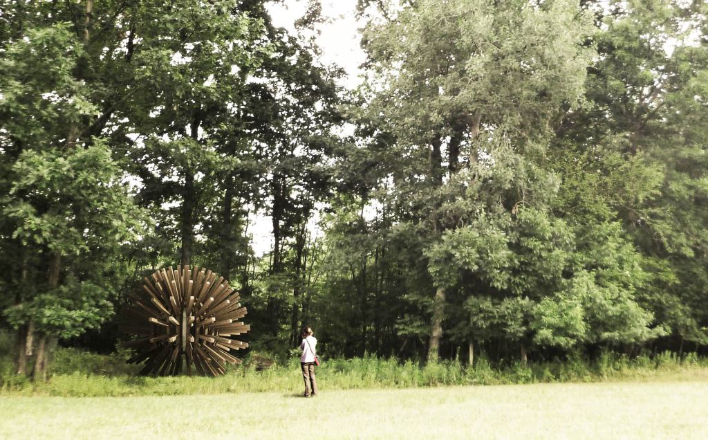 Large-scale architectonic installations by Cuban architect Yoandy Rizo Fiallo