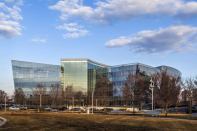 GlaxoSmithKline Offices at Five Crescent Drive, Navy Yard Corporate Center, Philadelphia, by Robert A. M. Stern Architects.