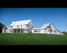 The house is divided into five pavilions, a plan that Goulette developed after looking at lots of farmhouses and their series of utility buildings. He was reminded that an aggregate, added-to feel is a quality common to old farmsteads.