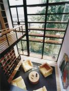 A double-height middle level maximizes rear views of the Potomac River.