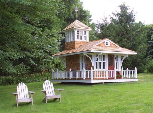 The jury cited the New England playhouse for its perfectly scaled-down components, meticulous detailing, quality construction, and utterly charming design.