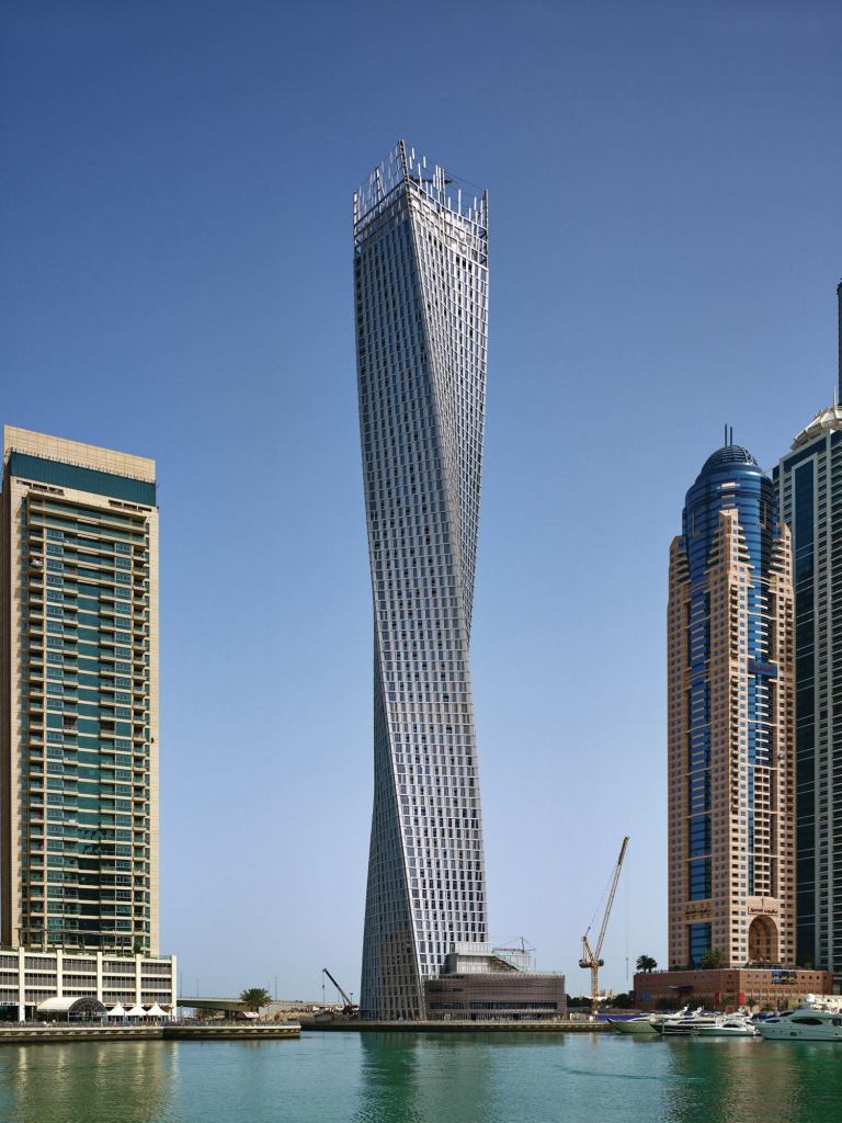 One of the main reasons for Cayan Tower’s iconic twist was to maximize residents’ views across the Dubai Marina and the nearby Palm Island.