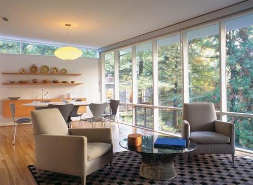 Kendall Wilson integrated sustainable materials into the renovation of this mid-century Modern. The resulting house is 36 percent larger but uses 6 percent less energy than the original.