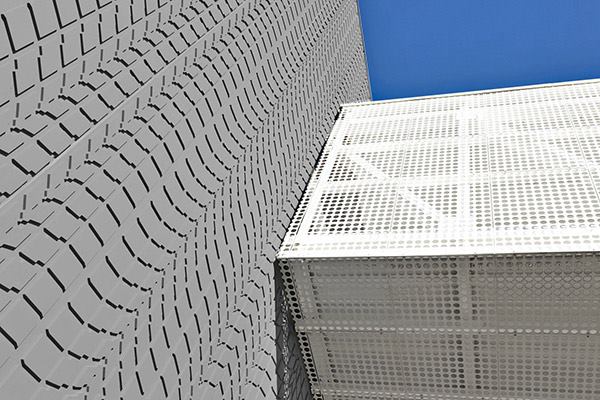 Dollar General Distribution Center in Bessemer, Alabama by LEO A DALY.