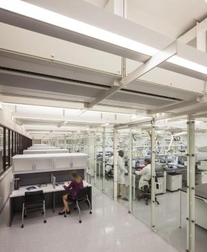 The+Morehouse+School+of+Medicines%e2%80%99s+four+biomedical+core+research+areas+have+been+consolidated+into+one+new+large+open+laboratory+and+eight+support+labs.+The+core+research+group+laboratory+project+is+targeting+LEED+silver+certification+from+the+U.S.+Green+Building+Council.