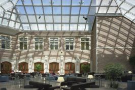 Washington University School of Law’s Anheuser-Busch Hall in St. Louis, Missouri by Hartman-Cox Architects.