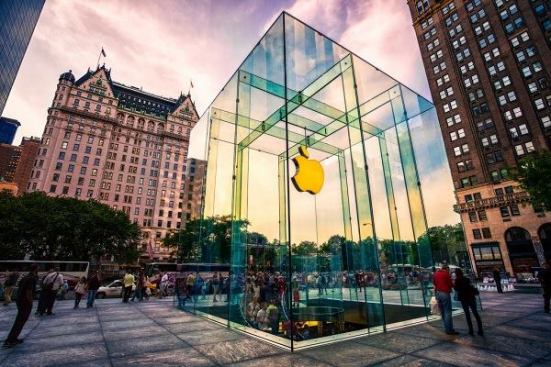 The Apple store on New York's Fifth Avenue