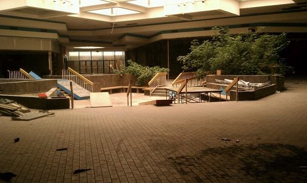 The abandoned North Towne Square Mall (renamed Lakeside Center) in Toldeo, Ohio