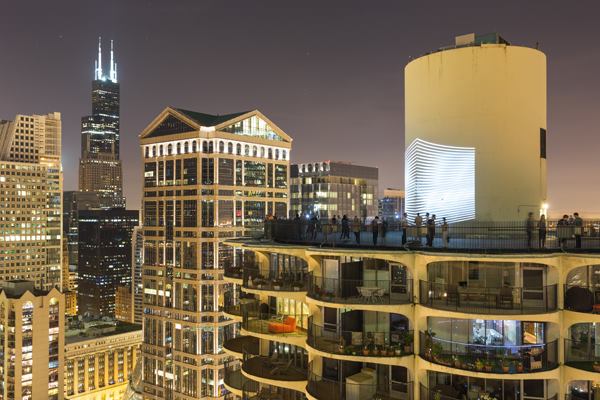 Video installation by Luftwerk with MAS Context at Bertrand Goldberg's Marina City in Chicago.