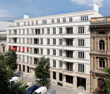 +Overall+view+of+the+building