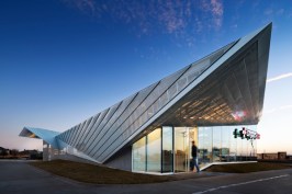 Legacy+ER+-+Allen%2c+Texas%2c+by+5G+Studio+Collaborative