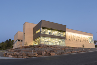 Utah+State+University%e2%80%99s+Wayne+Estes+Center+attracts+student+athletes+with+Tubelite+curtainwall%e2%80%99s+daylight+and+views