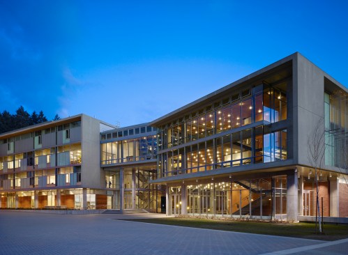 Architectural photography of the Academic Instructional Center (AIC) at Western Washington University. Clients: Coughlin Porter Lundeen, Dawson Construction, OPSIS Architecture and NAC Architecture. Photographed, 2009_04,03,04,07
© Benjamin Benschneider All Rights Reserved. Usage may be arranged by contacting Benjamin Benschneider Photography. E-mail: bbenschneider@comcast.net or phone 206-789-5973