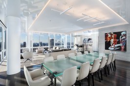 photo copyright by Travis Dubreuil