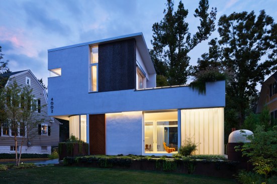 Trees+on+the+Roof%2c+Chevy+Chase%2c+Md.%2c+by+Meditch+Murphey+Architects