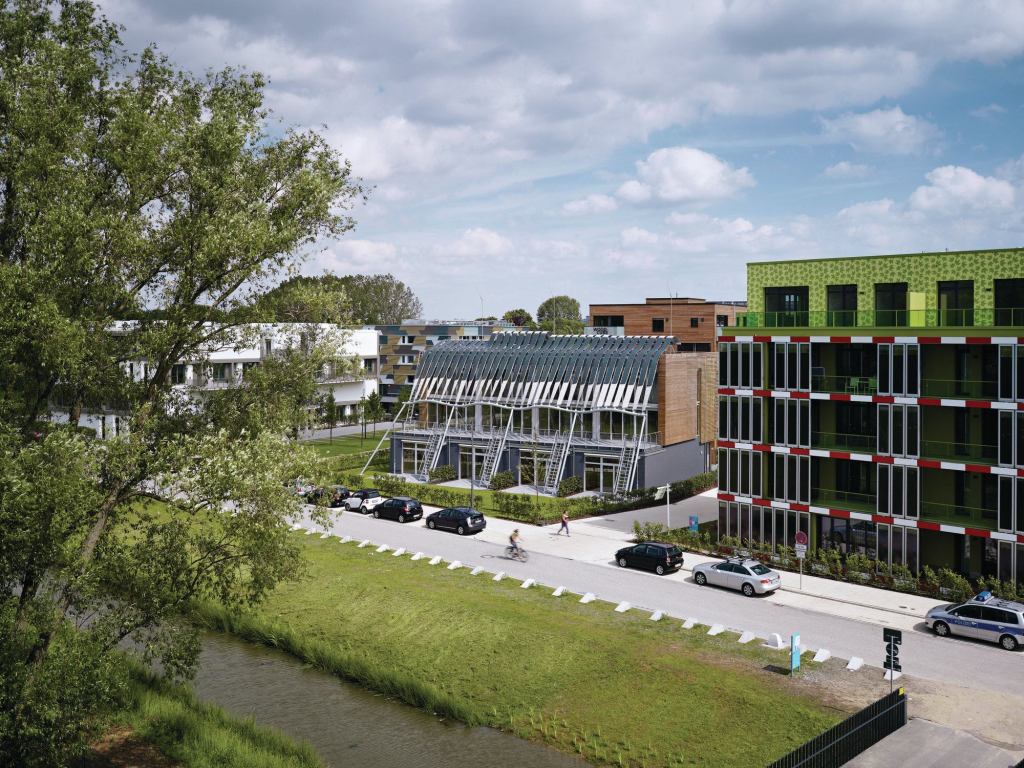 The garden behind the four Soft House units is meant to be shared by residents.