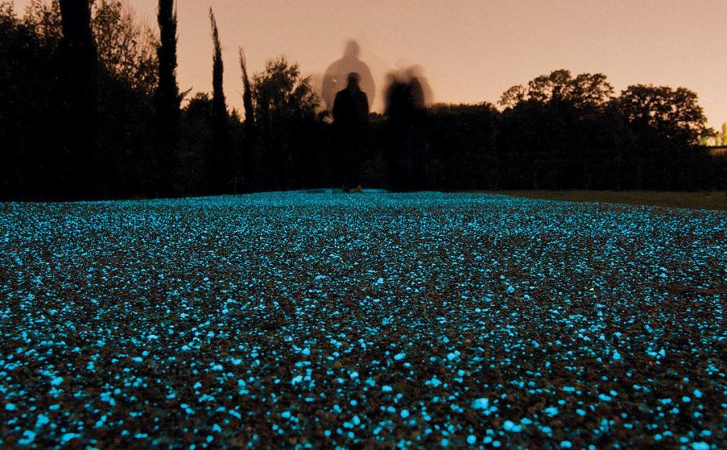 To the delight of the public, Starpath is being tested on 1,615 square feet of an existing path through Christ's Pieces municipal park in Cambridge, England.