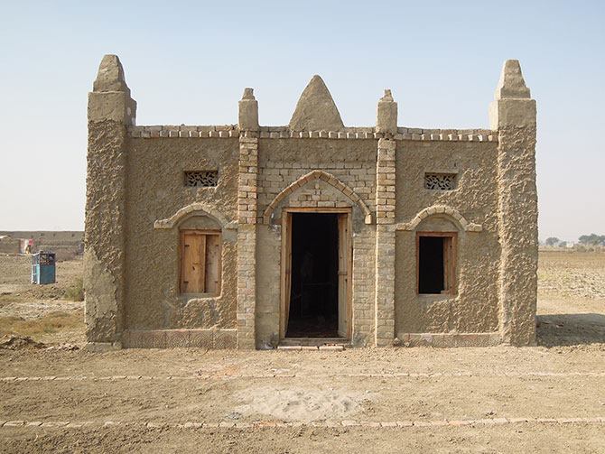 A residence constructed by the Earth Home Project in Pakistan.