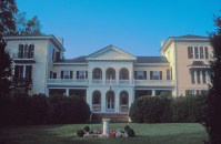Sweet Briar House&nbsp;has been home to the presidents of the college since its founding in 1901. The former estate residence&nbsp;was built in the late 18th century by Joseph Crews.&nbsp;