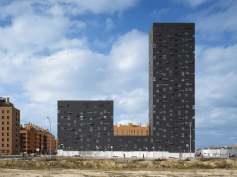 132+Subsidized+Dwellings%2c+estudio.entresitio%2c+Madrid