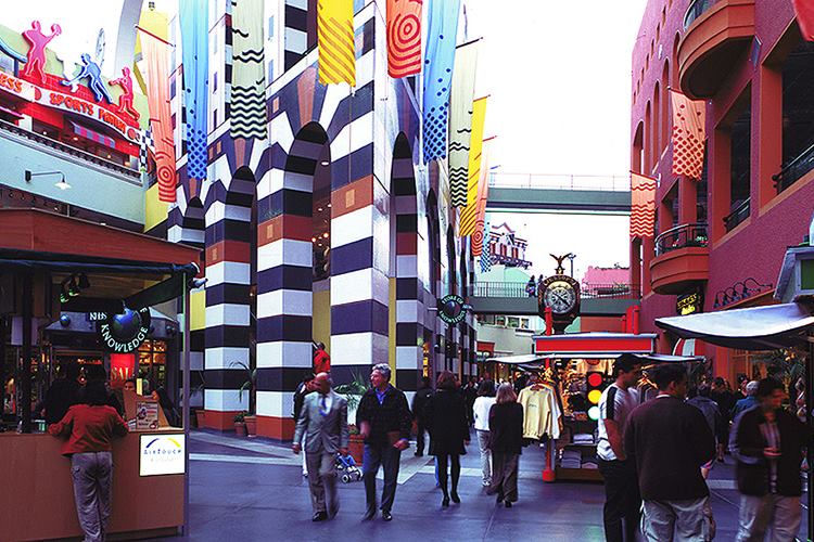 Horton Plaza, San Diego.