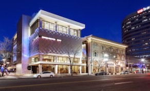 Valspar’s Fluropon coating systems were selected in four colors for the building’s exterior wall panels, automatic entrances, louvers, interior metal doors and storefront, column covers, skylights and other aluminum framing systems.