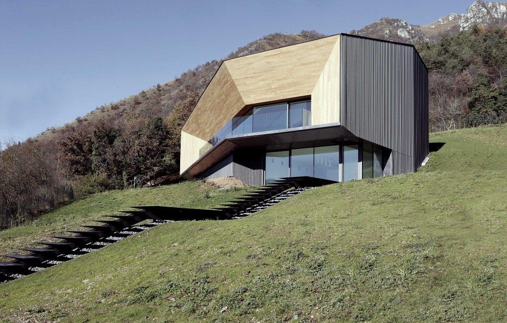 Accoya wood used in Italian Alpine villa