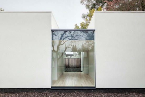 Photographer Lucas Fladzinski. Client Jermyn Manthripragada Architecture. Palo Alto, CA
