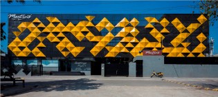 The finished result is a study in contrast and provides a new definition to façade design