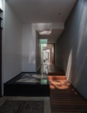 House Five's Patios
By Almazán y Arquitectos Asociados