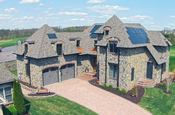 Residences like this in the Links at Gettysburg, a development in Gettysburg, Pa., were designed with high insulation levels to keep out drafts and withstand hurricanes and tornadoes. (Image courtesy of The Washington Post)