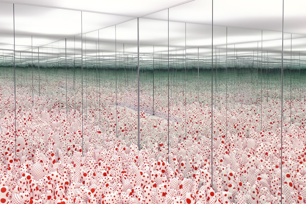 "Infinity Mirror Room—Phalli’s Field" (1965) at the Hirshhorn