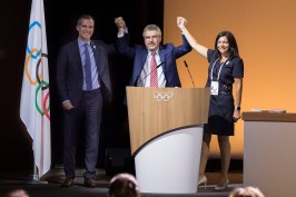 From Left: Los Angeles Mayor Eric Garcetti, IOC president Thomas Bach, and Paris Mayor Anne Hidalgo