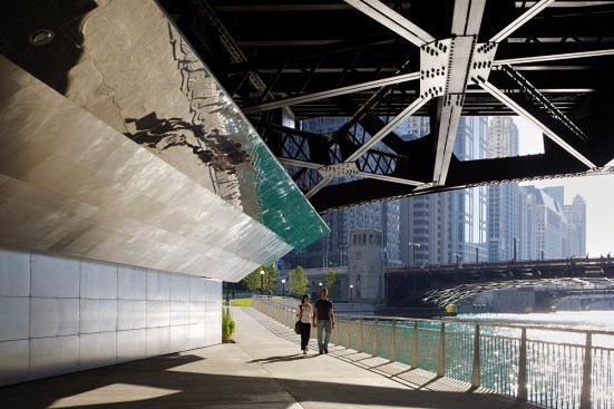Chicago Riverwalk by Ross Barney Architects