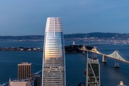 Salesforce Tower in San Francisco, designed by Pelli Clarke Pelli Architects.