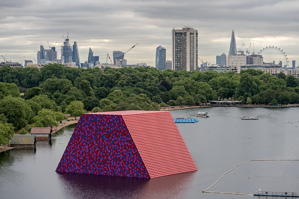 Christo and Jeanne-ClaudeThe London Mastaba (2016-18)Serpentine Lake, Hyde Park