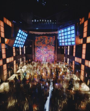 The Palladium in New York, designed by Arata Isozaki, Hon. FAIA, as seen in 1985. The mural is by Keith Haring.