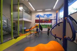 Summit AM - DIN interiorismo